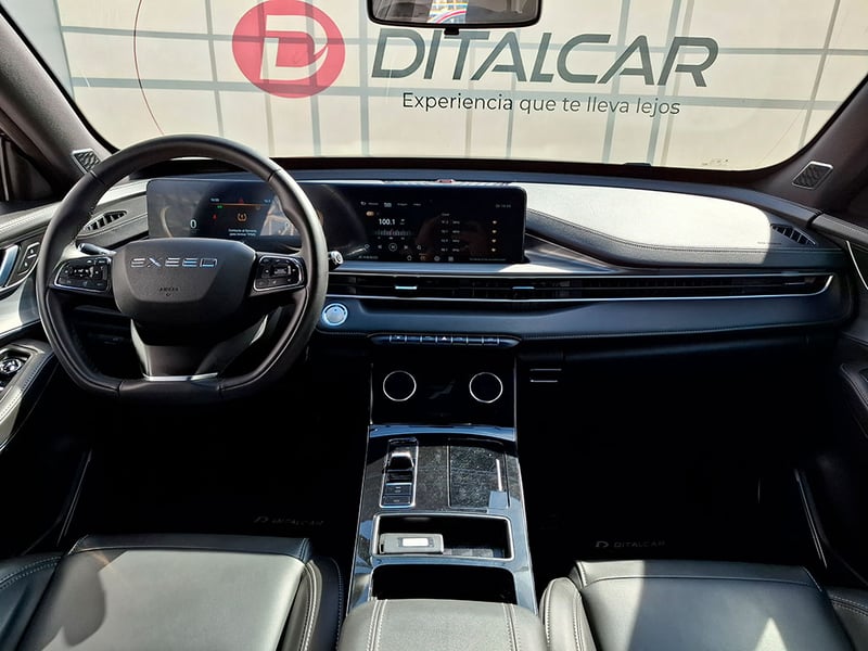 Exeed LX 1.5T CVT ADVANCED 2023 - Imagen 9 de 20