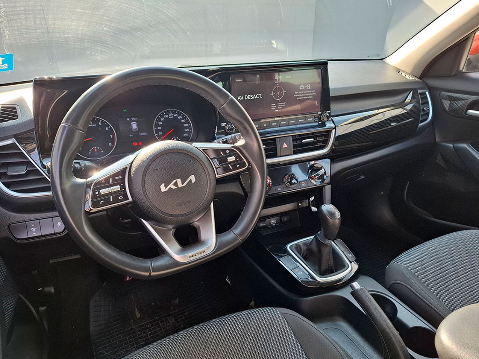 KIA SELTOS MPI 6MT 1.6 2023 - Imagen 10 de 20