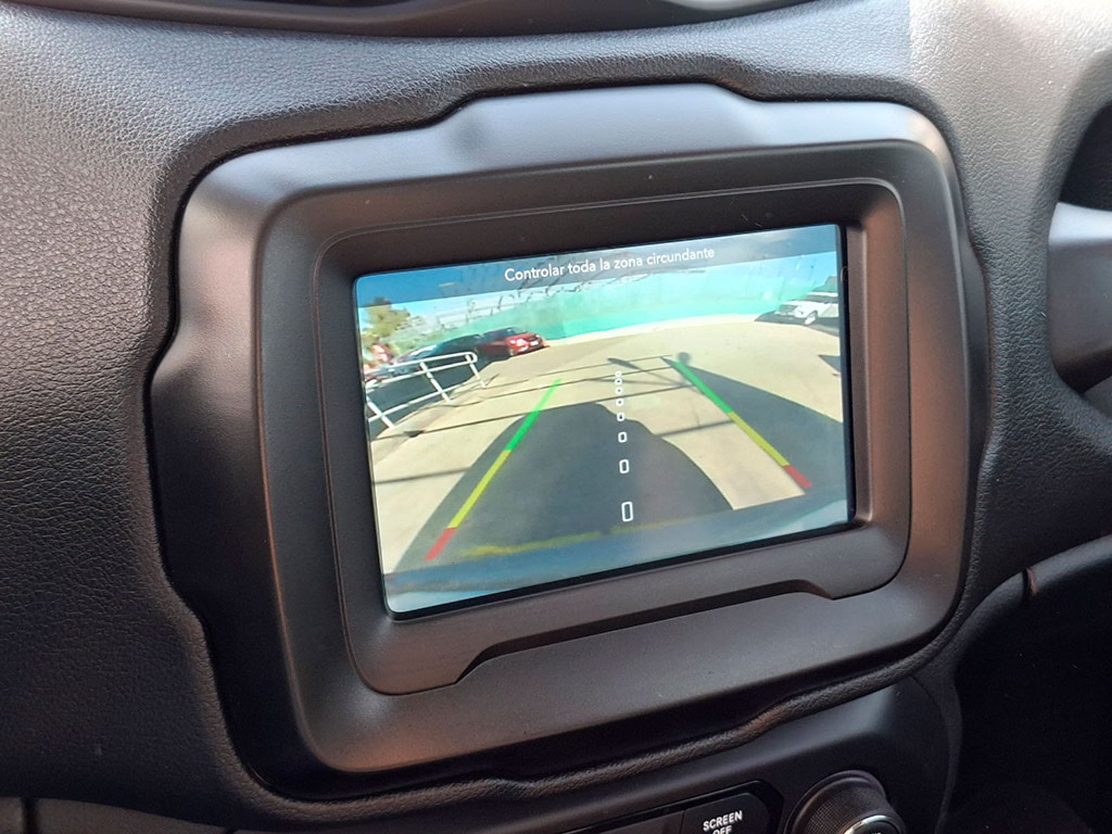 Jeep RENEGADE SPORT 4X2 LX AT 2023 - Imagen 15 de 20