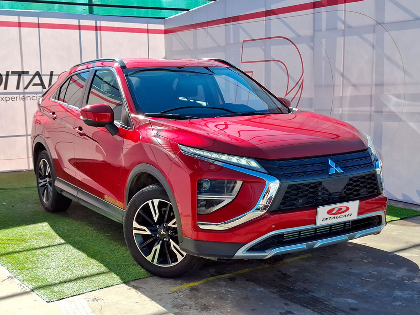 Mitsubishi ECLIPSE CROSS 4X2 AT RT 2025 - Foto 2 de 20