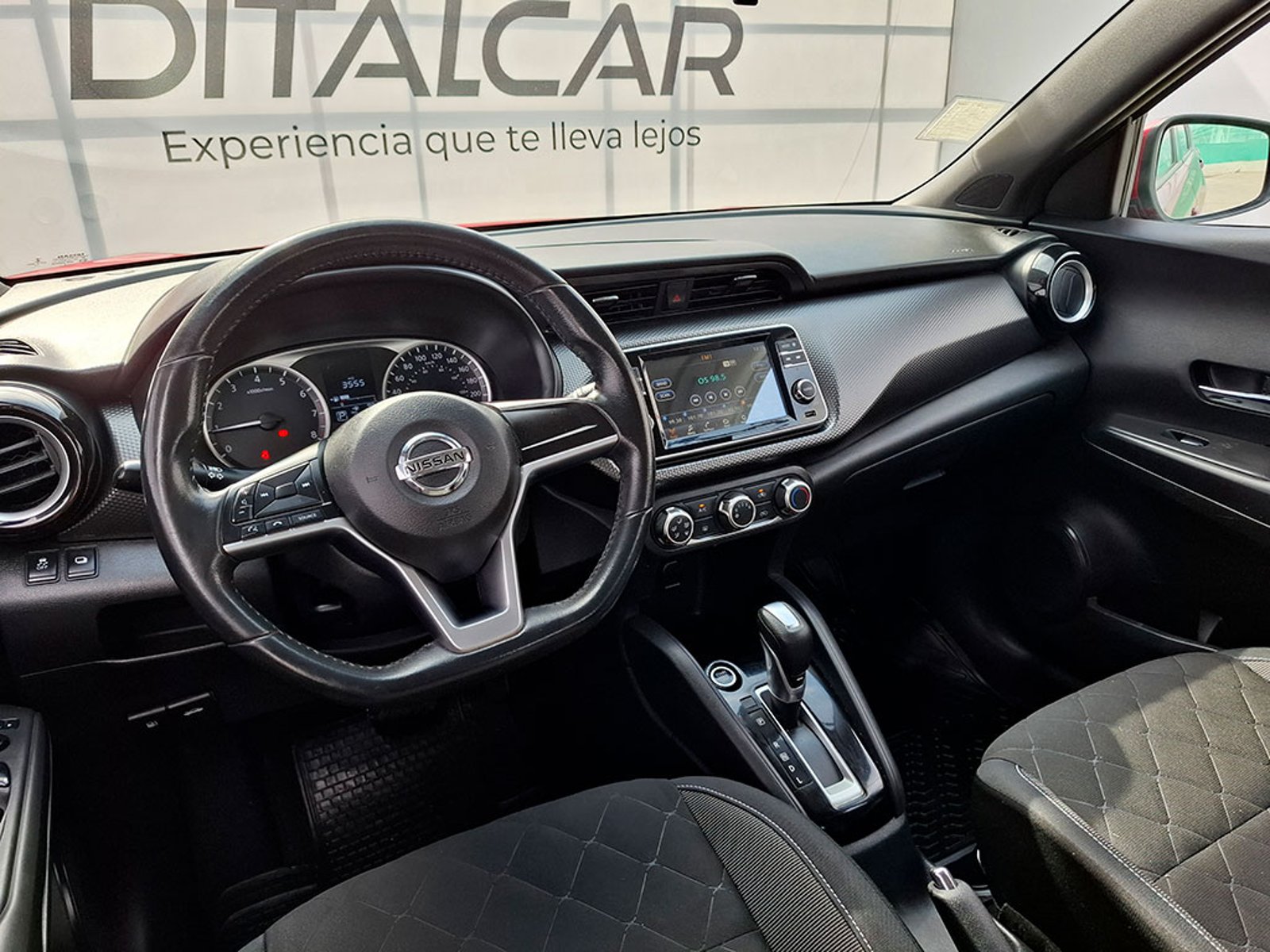 Nissan KICKS 2018 - Imagen 18 de 20