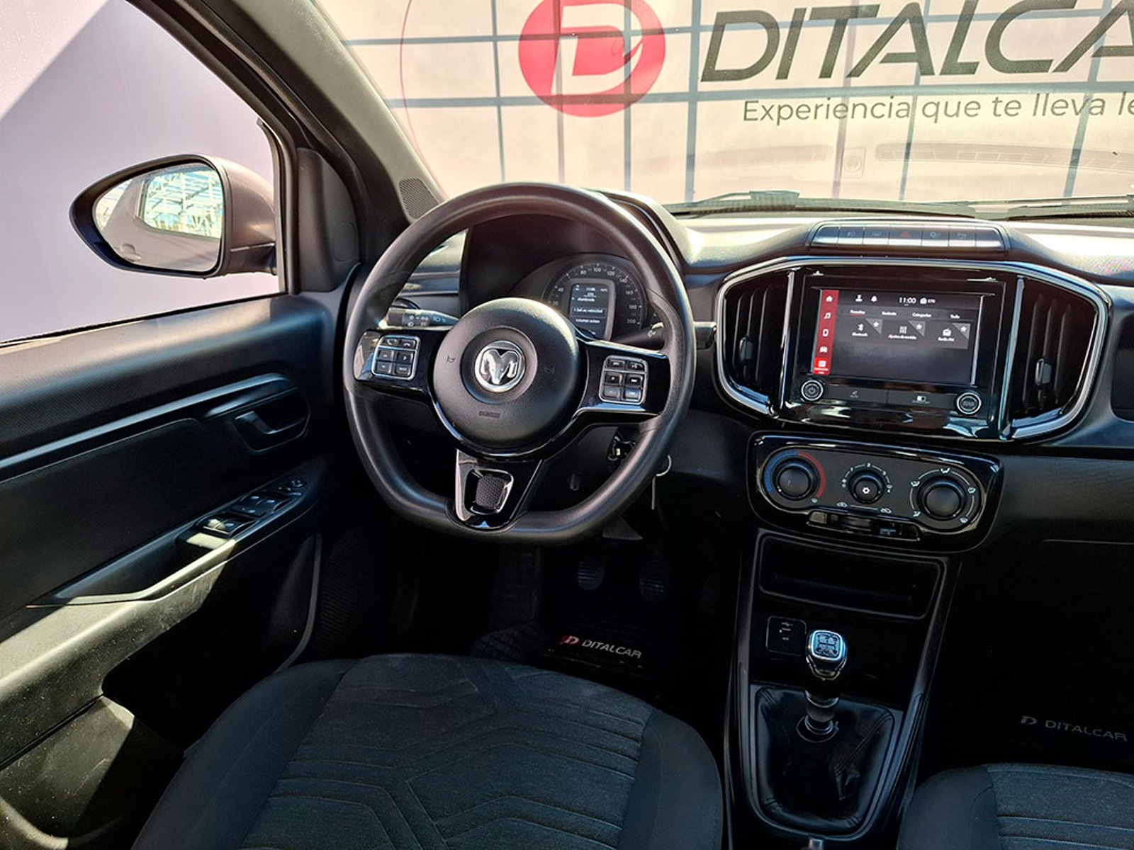 RAM NEW 700 BIGHORN CD 1.4 2023 - Imagen 17 de 20