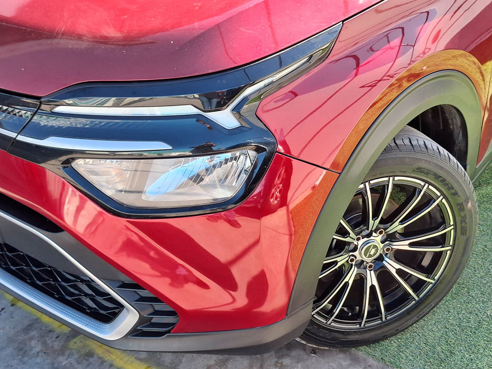 Kia CARENS LX 1.5 2023 - Imagen 6 de 20