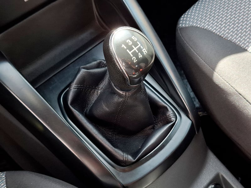 Ford ECOSPORT 2018 - Imagen 14 de 19