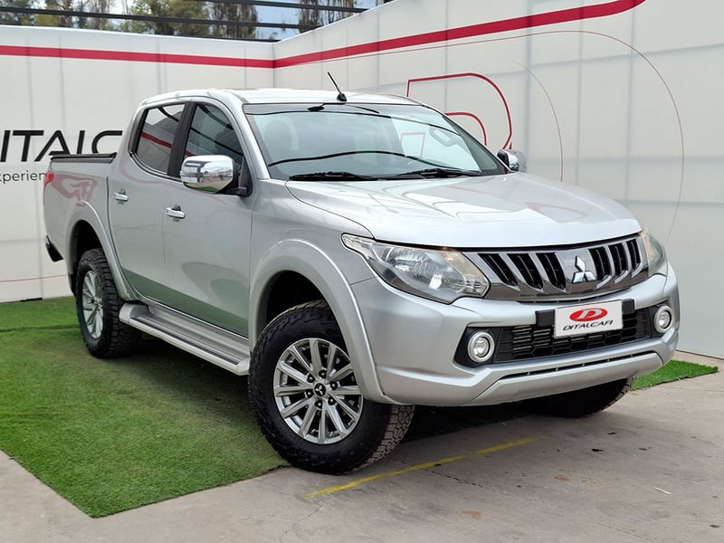 Mitsubishi L200 DAKAR MT 2018 - Imagen 3 de 20