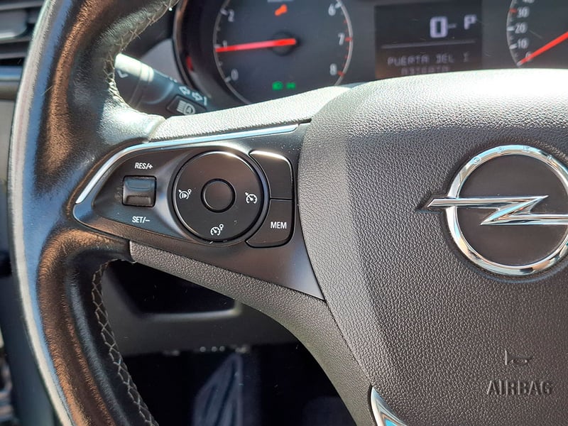 Opel CROSSLAND 1.2 AT 2023 - Imagen 11 de 20