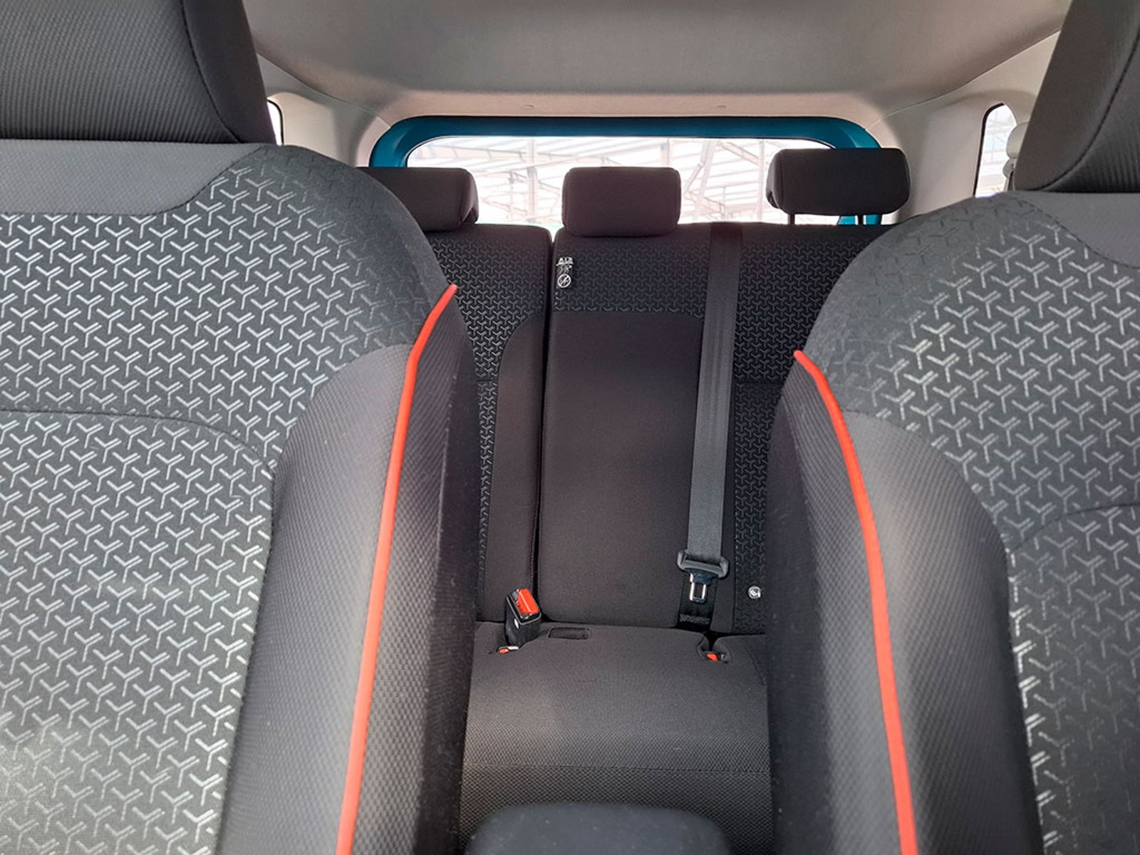 TOYOTA RAIZE 4X2 1.2 2024 - Imagen 17 de 20