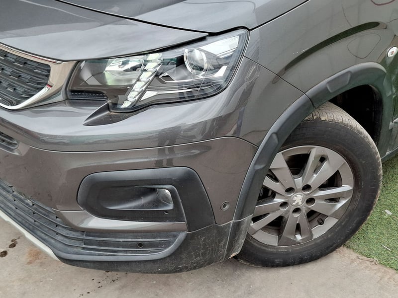 Peugeot RIFTER ALLURE BLUE HDI 4X2 1.5 2023 - Imagen 7 de 20