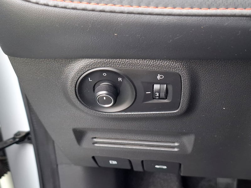 MG MG ZX 1.5 MT COM 2022 - Imagen 20 de 20