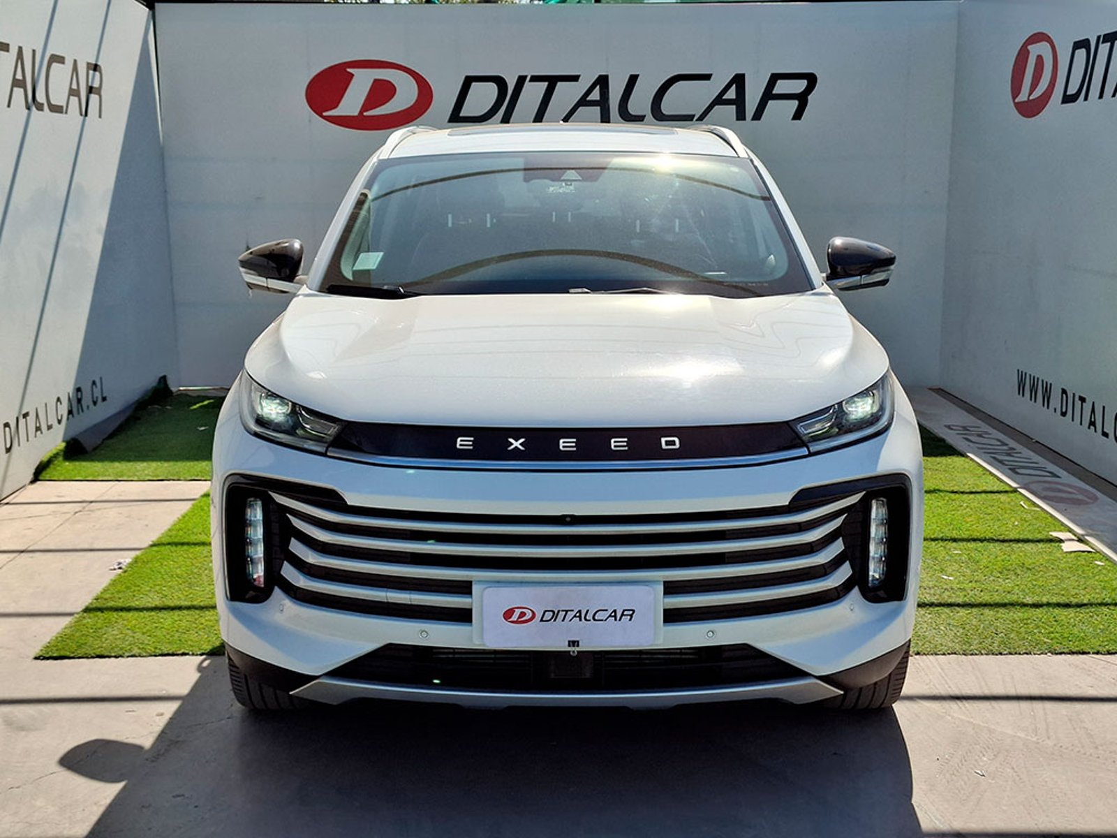 Exeed TXL 2.0T DCT UNLIMITED AWD 2023 - Foto 2 de 20