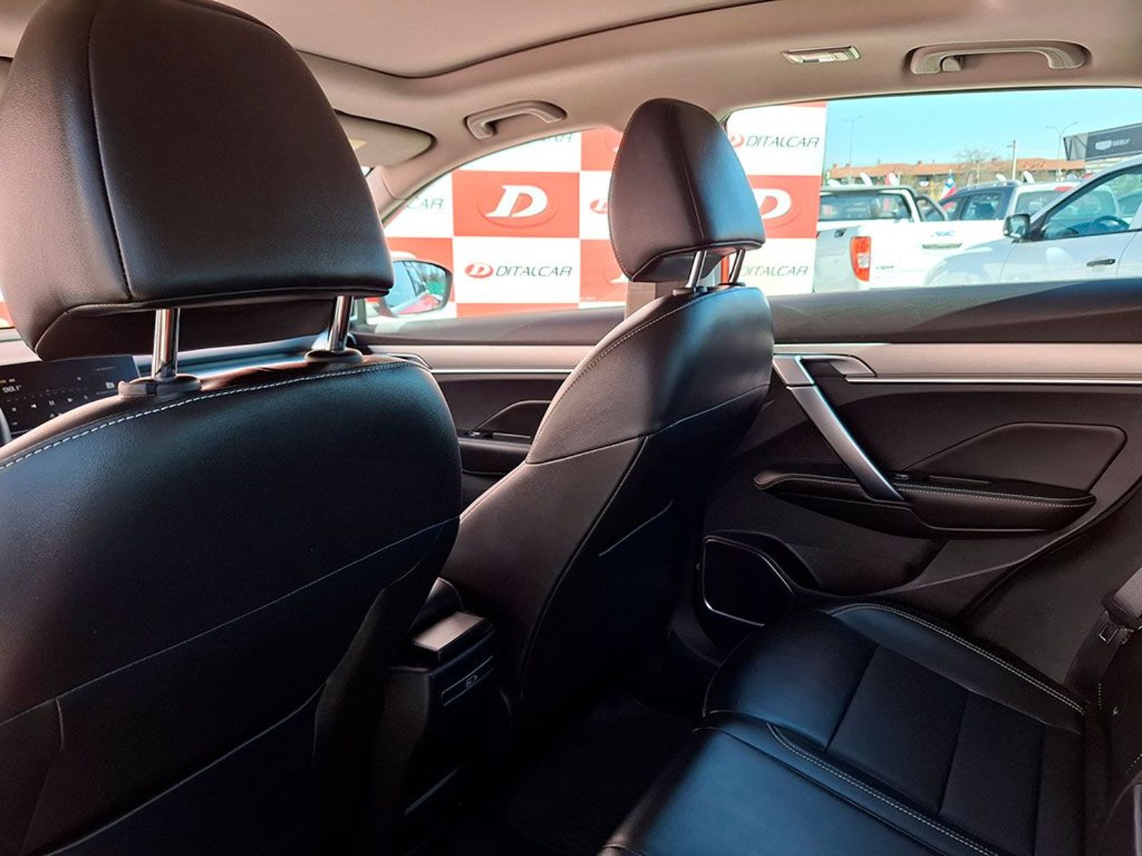 Geely COOLRAY 1.5TD AT GC Exclusive 2023 - Imagen 20 de 20