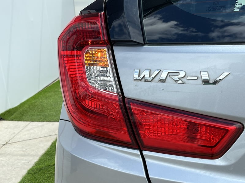 Honda WR V LX 1.5 2022 - Imagen 7 de 20