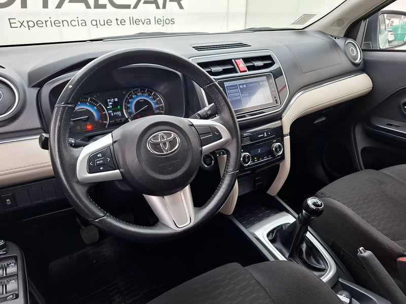 Toyota RUSH 1.5 2024 - Imagen 10 de 20