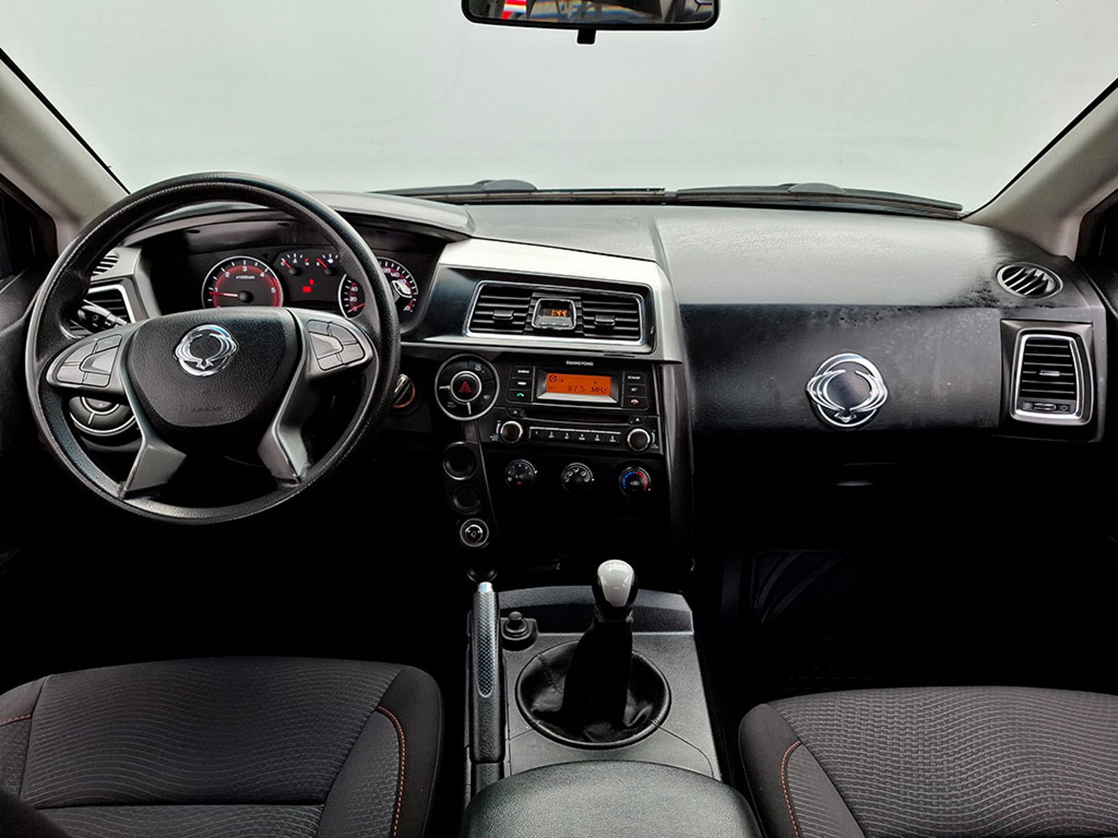 SsangYong NEW ACTYON SPORT XDI DCAB 2.0 2019 - Imagen 18 de 20