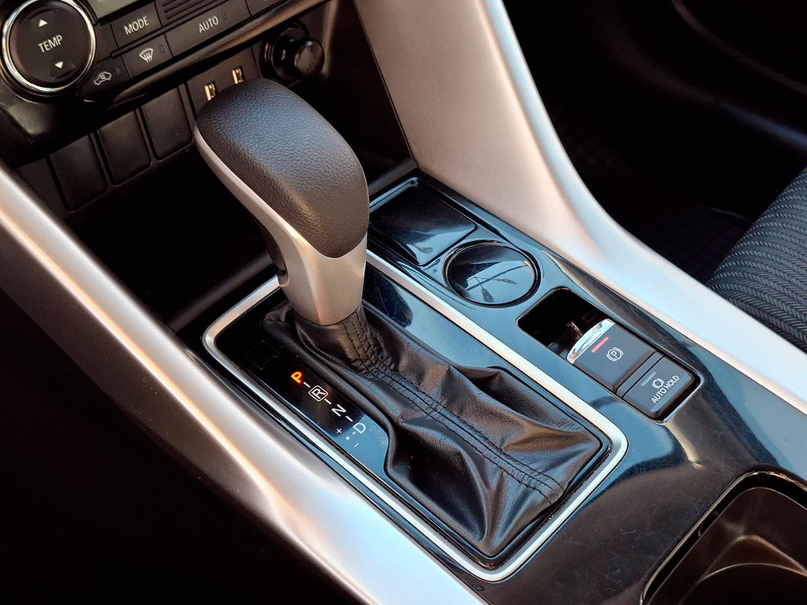 Mitsubishi ECLIPSE CROSS 4X2 AT RT 2025 - Imagen 12 de 20
