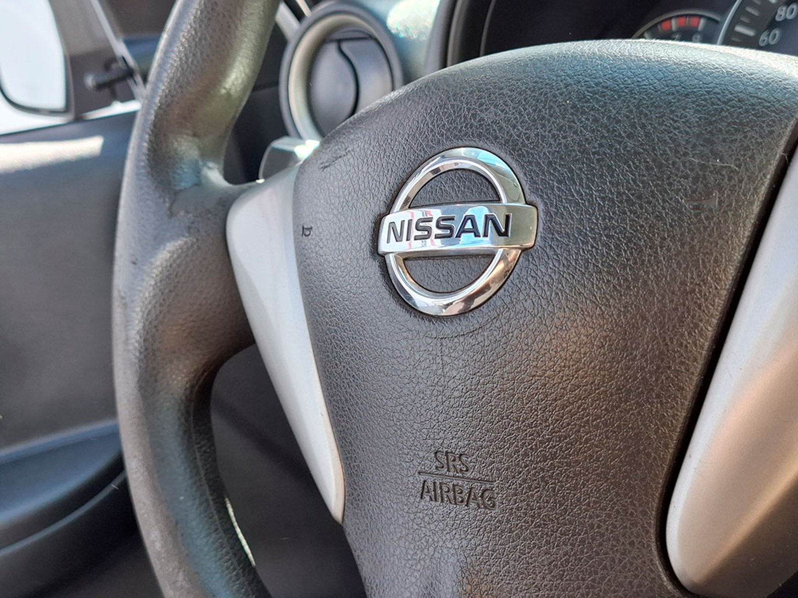 Nissan MARCH SPORT 1.6 2018 - Imagen 11 de 19