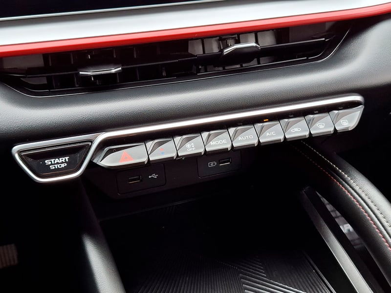 Geely NEW COOLRAY 1.5TD AT GK EXCLUSIVE 2024 - Imagen 16 de 20