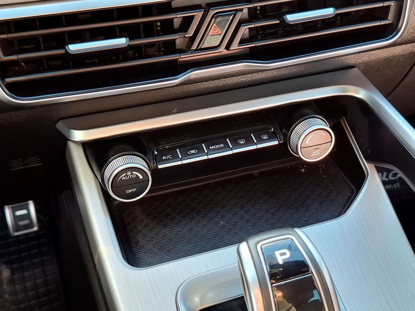 GEELY COOLRAY 1.5 AUT 2022 - Imagen 15 de 20