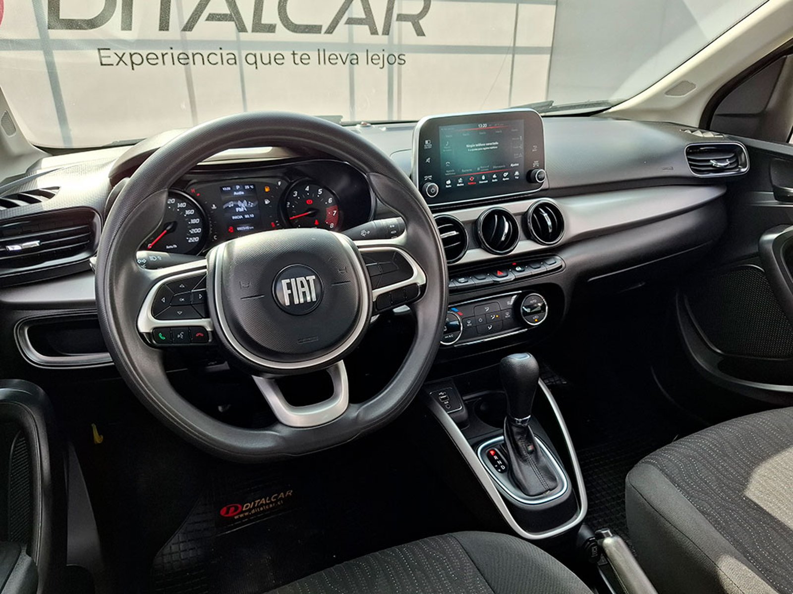 Fiat CRONOS DRIVE 1.8 BZ AT 2022 - Imagen 17 de 20