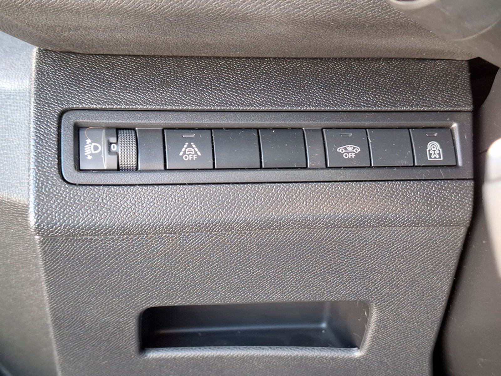 Peugeot 3008 PURETECH 1.2L 2024 - Imagen 20 de 20