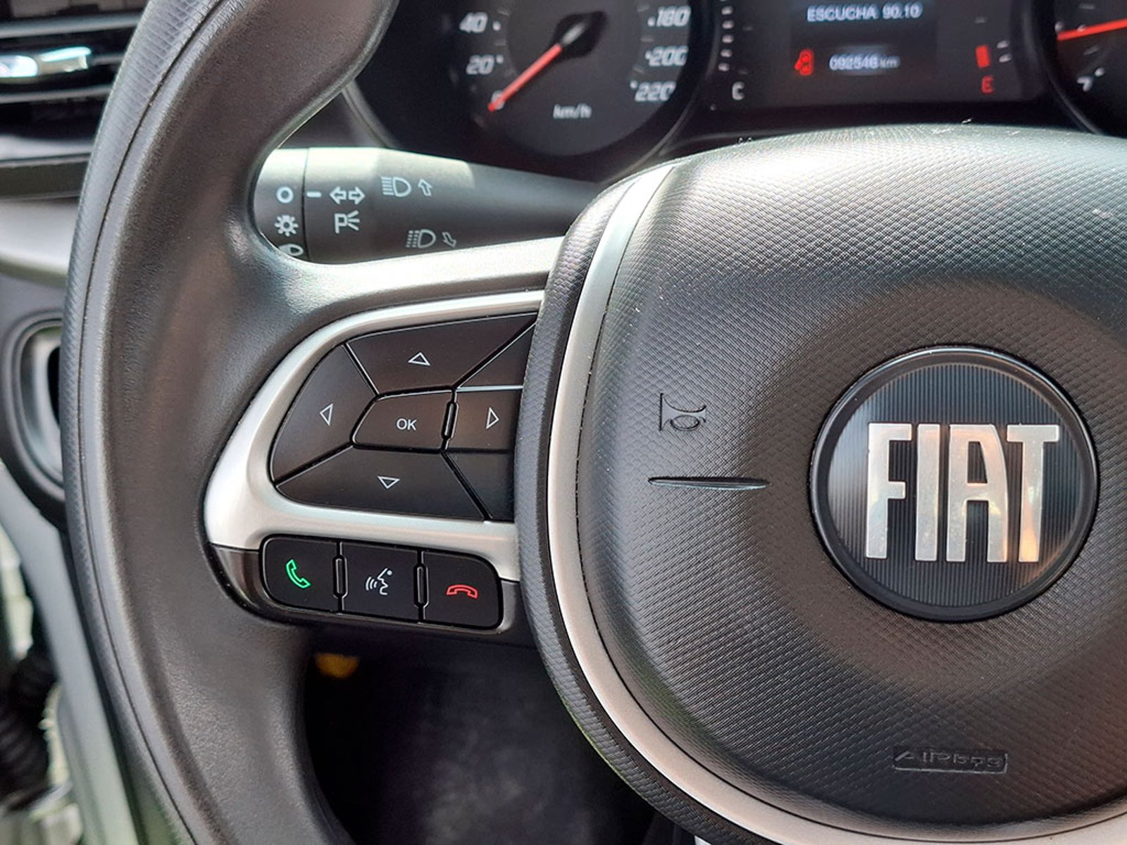 Fiat CRONOS DRIVE 1.8 BZ AT 2022 - Imagen 18 de 20