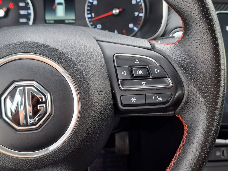 MG MG ZX 1.5 MT COM 2022 - Imagen 12 de 20