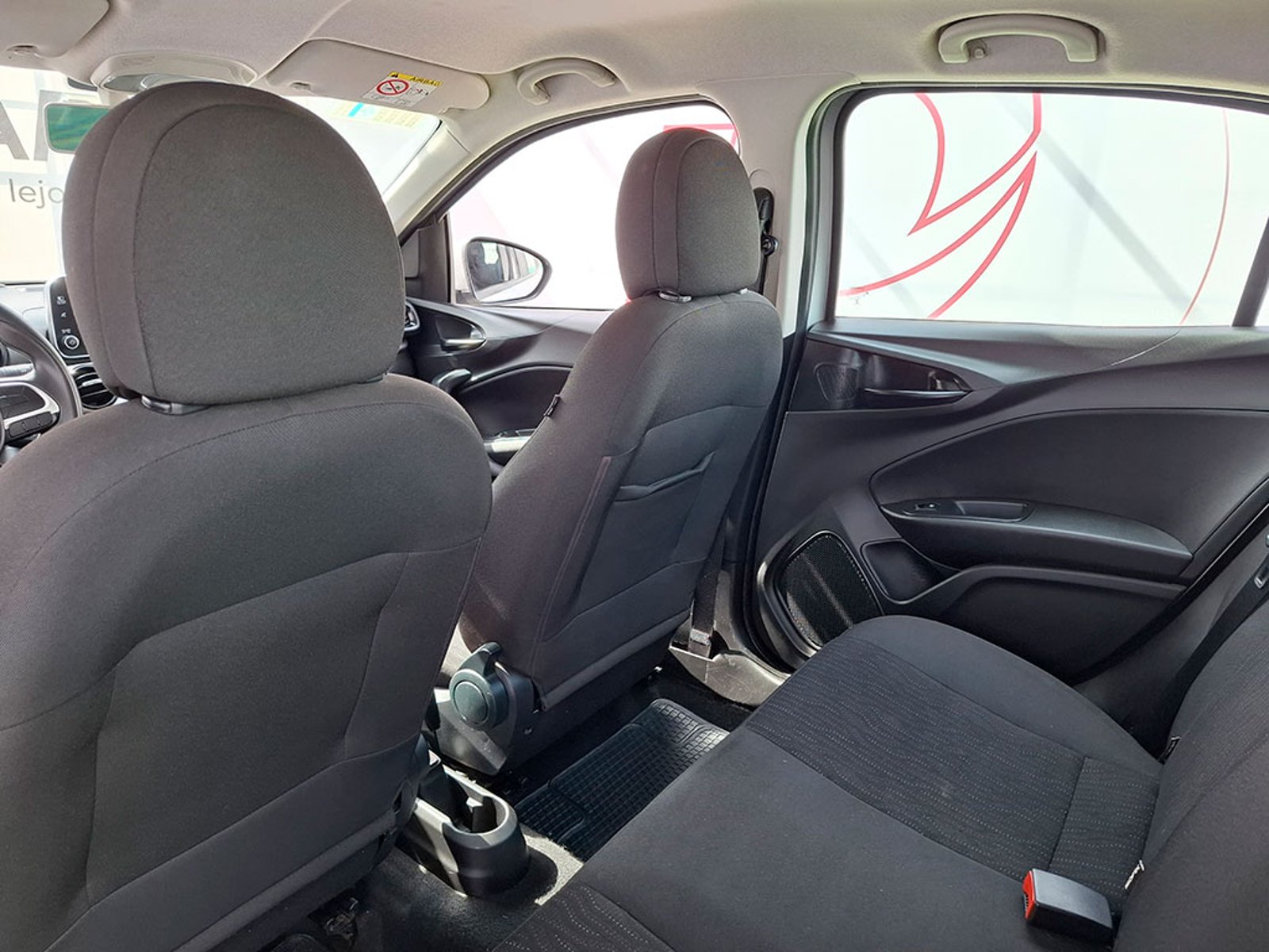 Fiat CRONOS DRIVE 1.8 BZ AT 2022 - Imagen 14 de 20