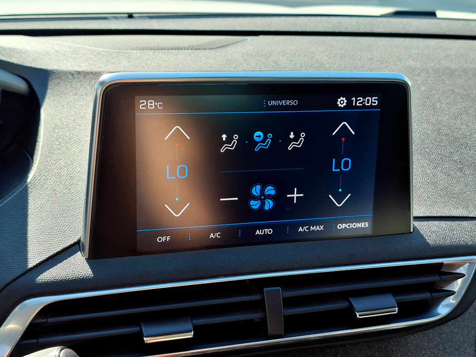 Peugeot 3008 BLUE HDI 130 1.5 2021 - Imagen 9 de 20