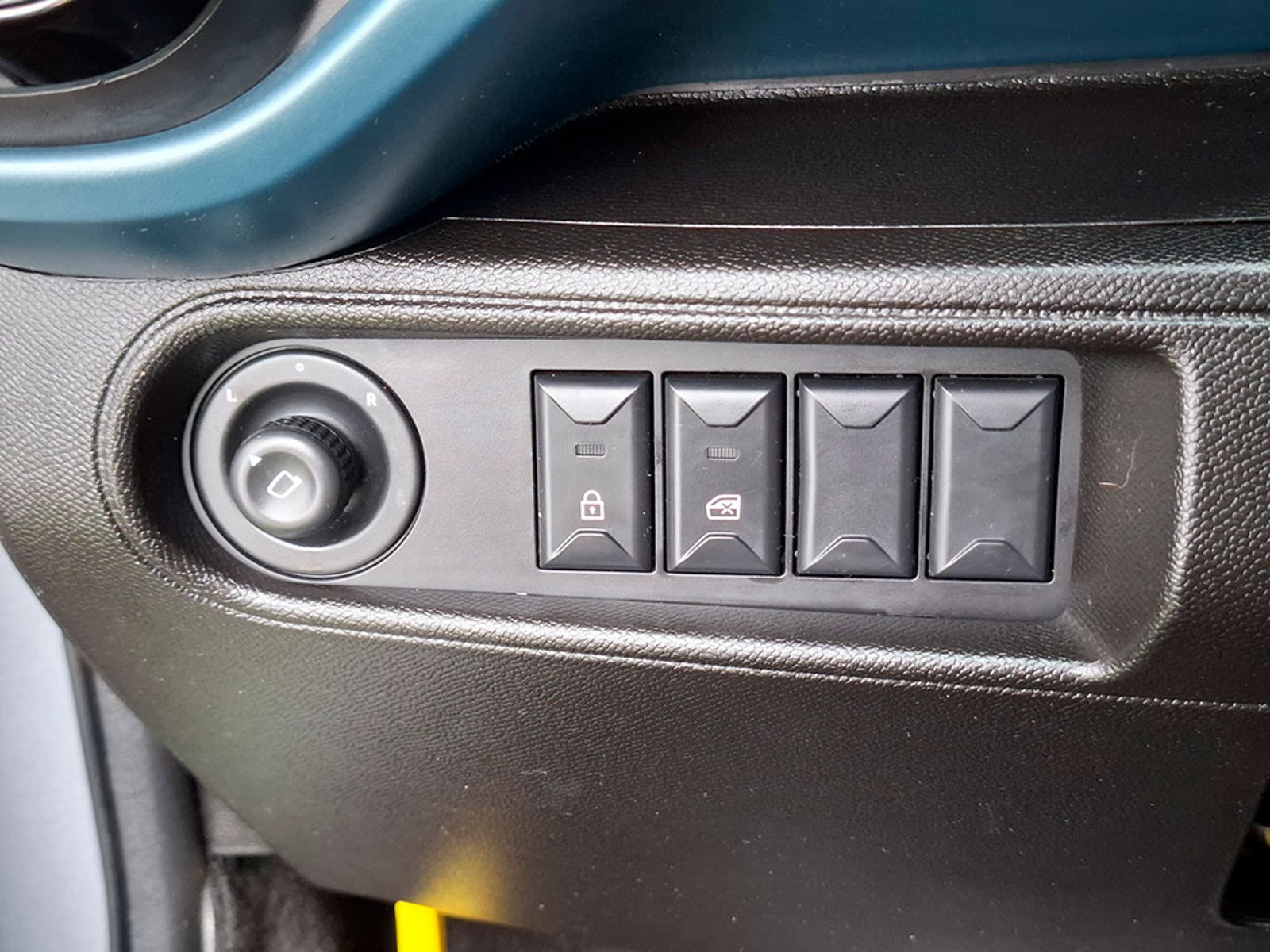 Citroën C3 PURETECH 4X2 1.2 2024 - Imagen 18 de 20
