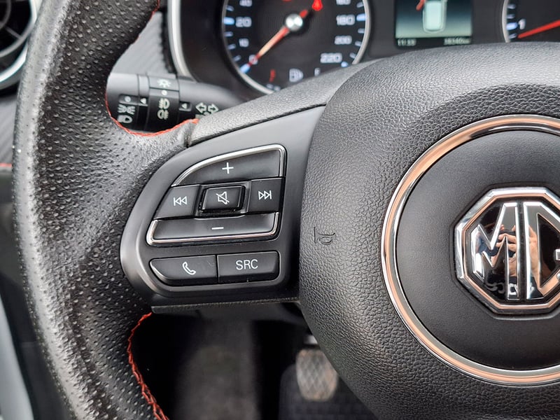 MG MG ZX 1.5 MT COM 2022 - Imagen 11 de 20