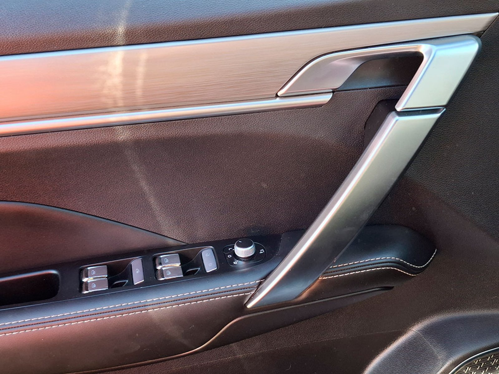 GEELY COOLRAY 1.5 AUT 2022 - Imagen 12 de 20