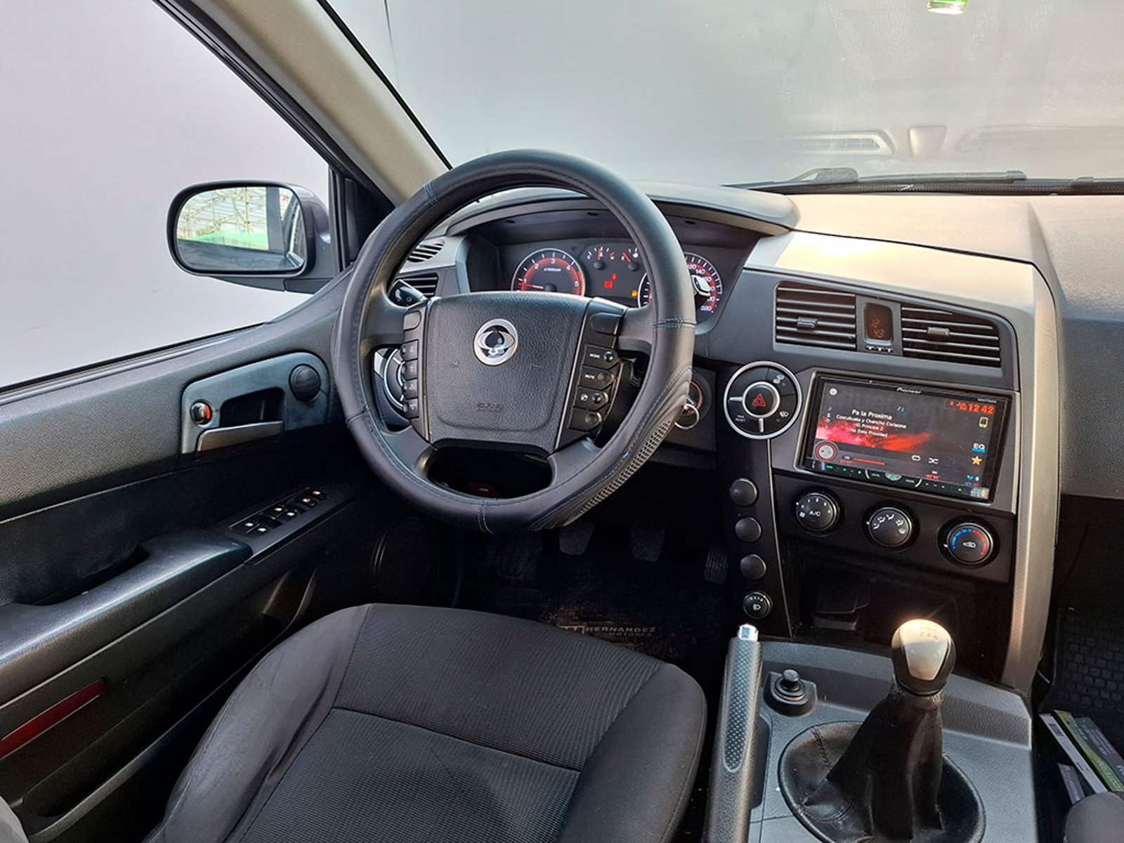 SSANGYONG ACTYON SPORT CRDI 2.0 2014 - Imagen 12 de 20