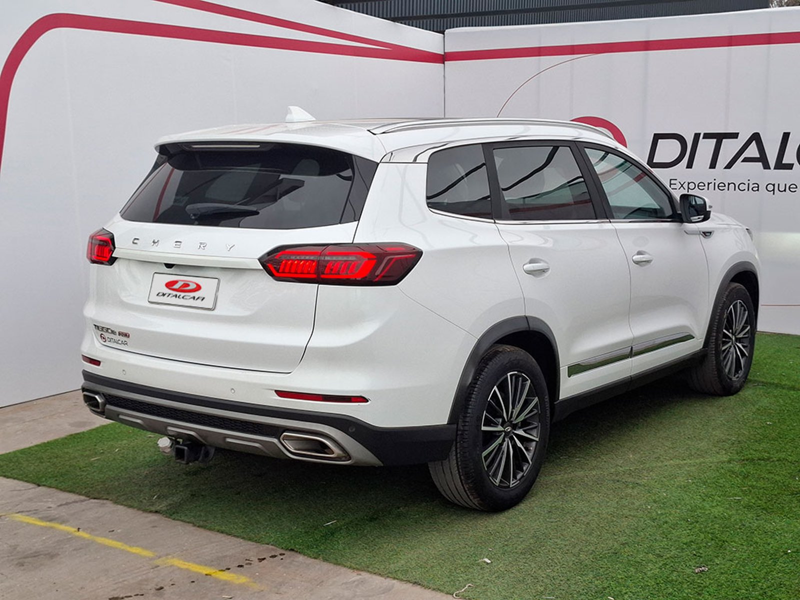 Chery TIGGO 8 PRO 1.6TGDI GLX DCT - EURO5 2023 - Imagen 4 de 7