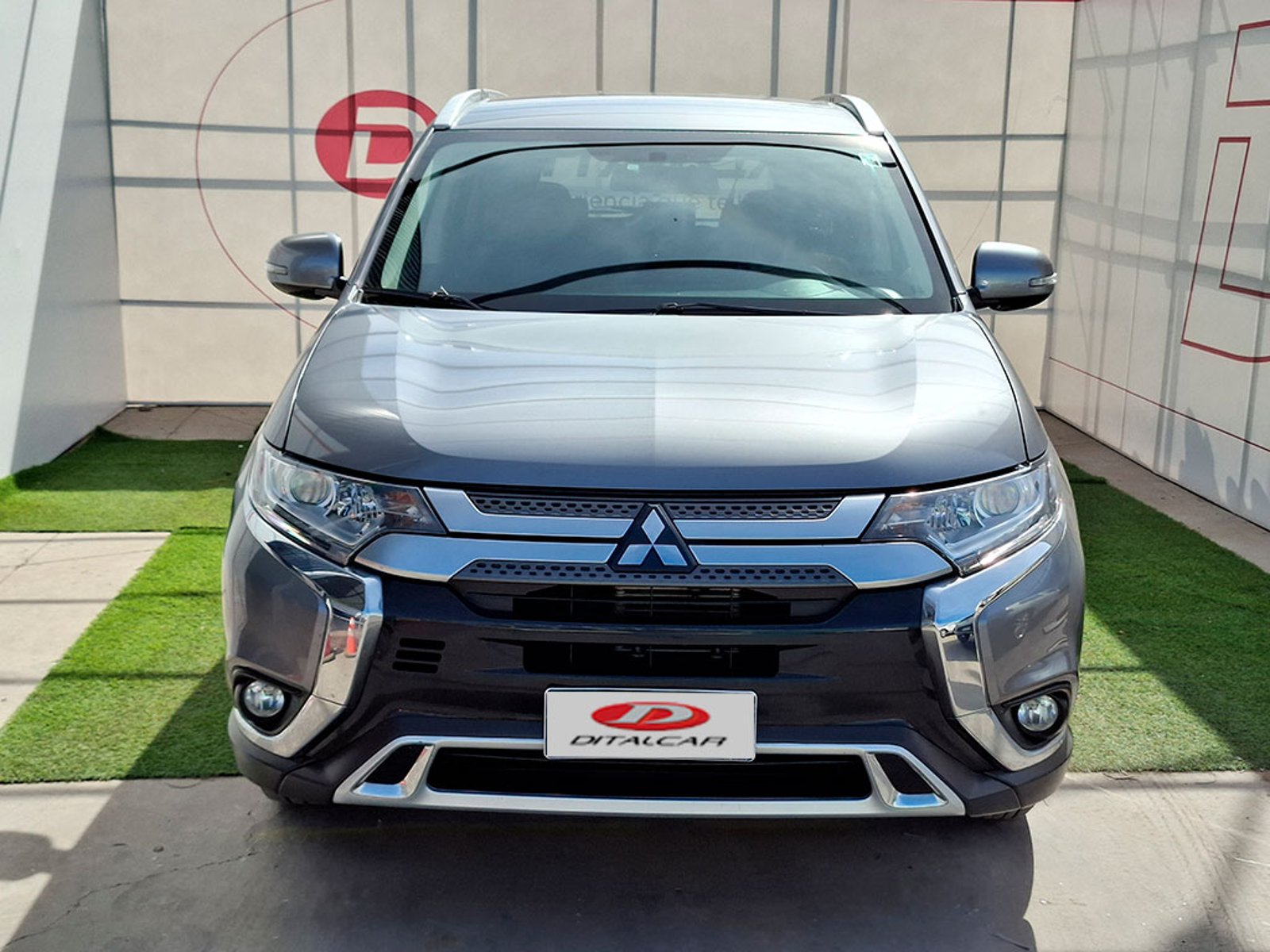 Mitsubishi OUTLANDER 2.0 2021 - Foto 2 de 20