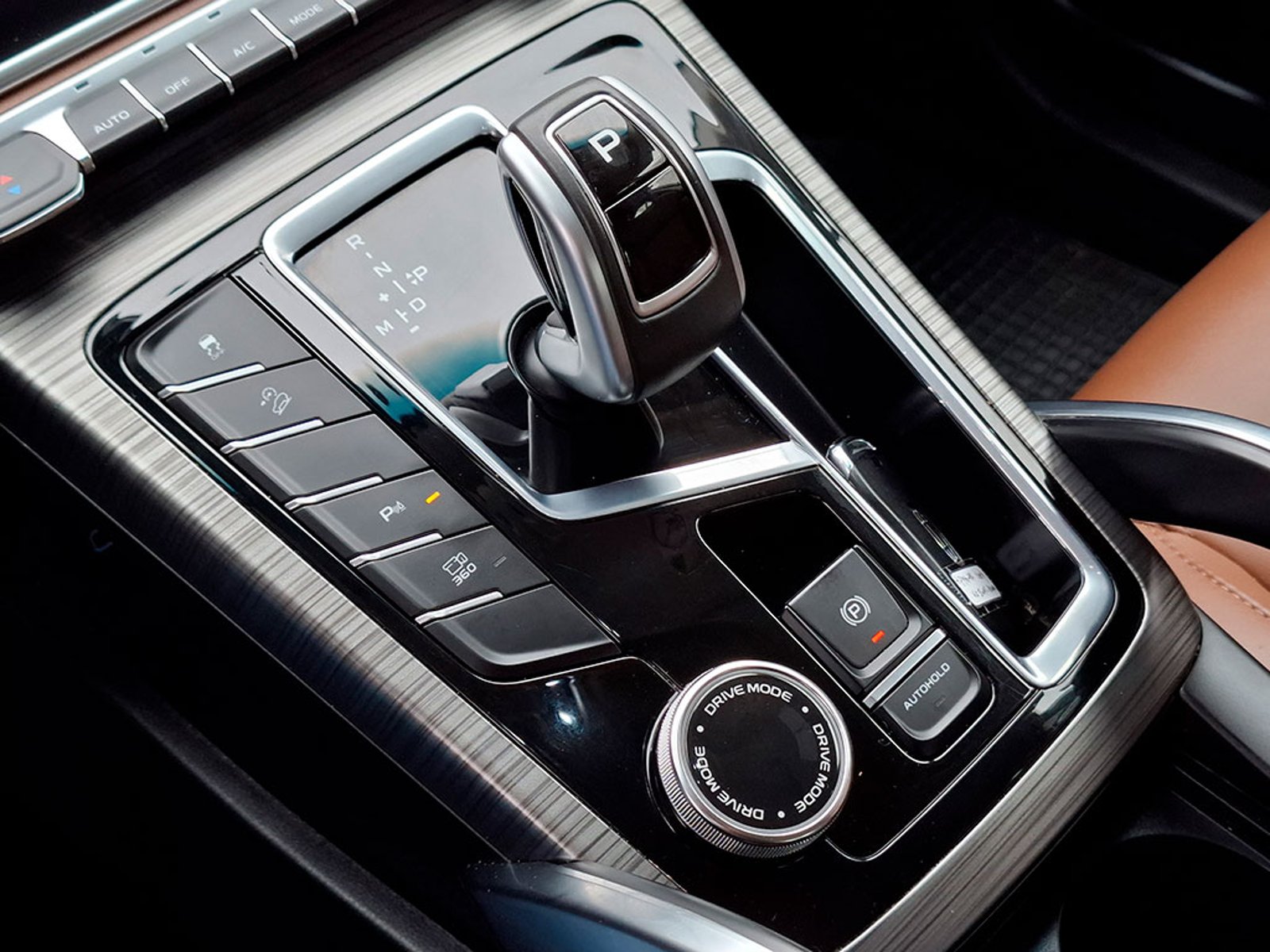 Geely AZKARRA 1.5TD 7DCT GF 4WD Luxury 2024 - Imagen 9 de 20