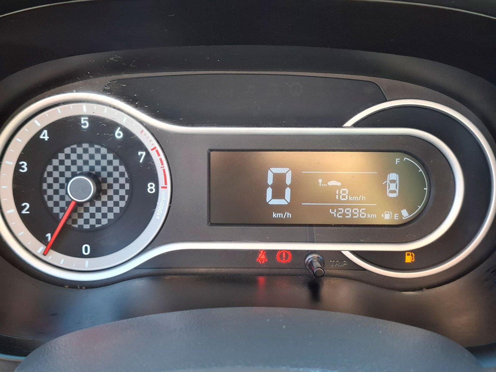 Hyundai GRAND I10 HB 1.2 2021 - Imagen 9 de 20