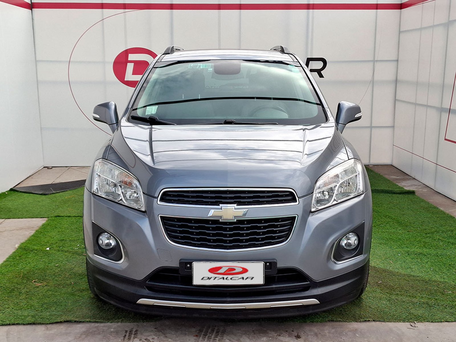 CHEVRLOLET TRACKER LT 1.8 2015 - Foto 2 de 20