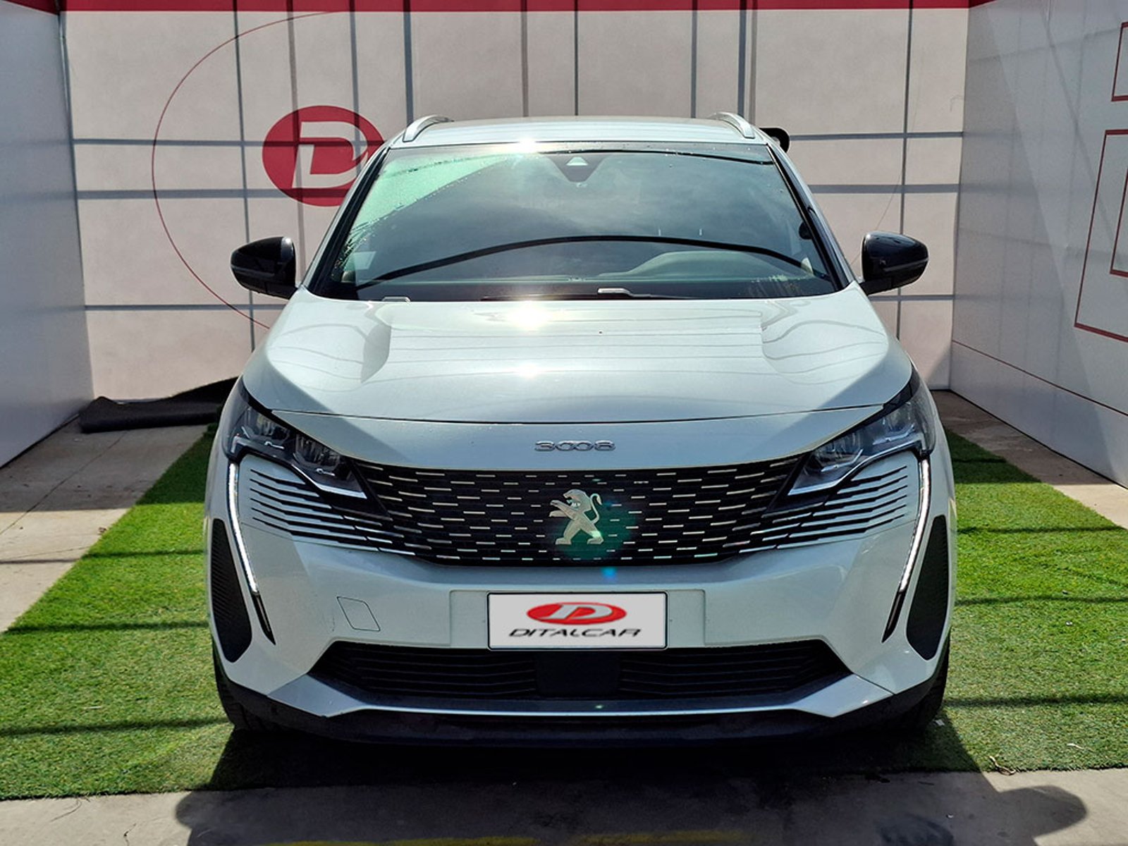 Peugeot 3008 PURETECH 1.2L 2024 - Foto 2 de 20