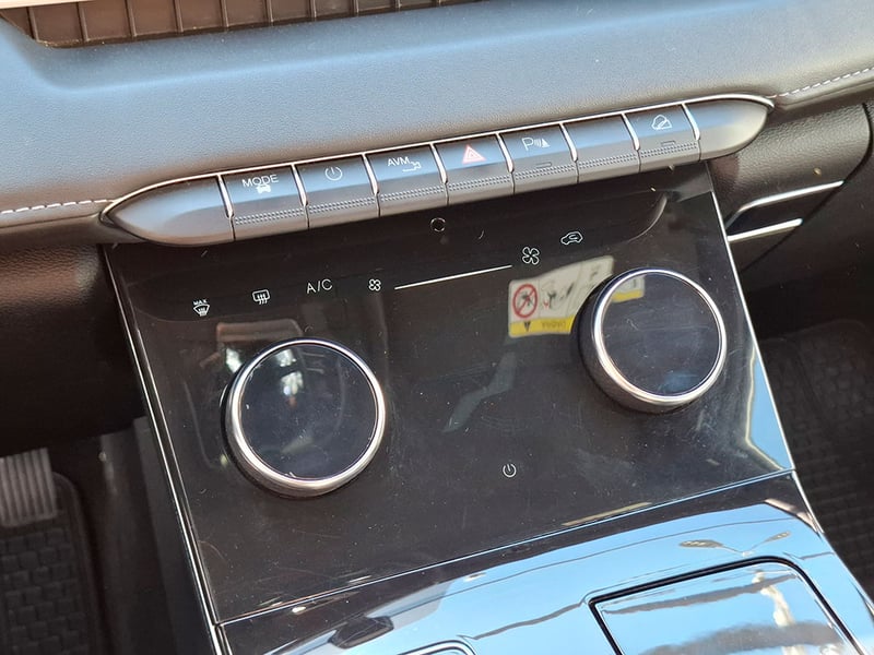Exeed LX 1.5T CVT ADVANCED 2024 - Imagen 18 de 20