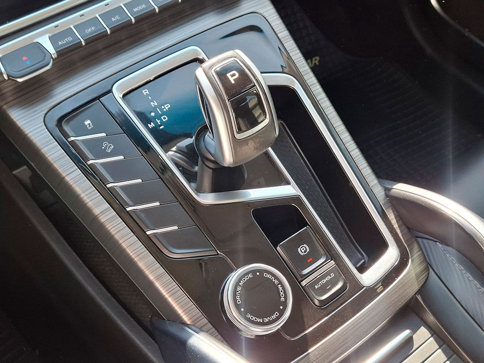 Geely AZKARRA 1.5TD 6AT GC 2WD Comfort 2024 - Imagen 17 de 20