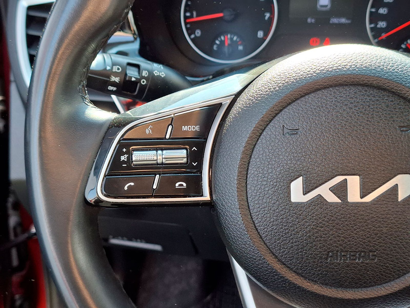 KIA SELTOS MPI 6MT 1.6 2023 - Imagen 11 de 20