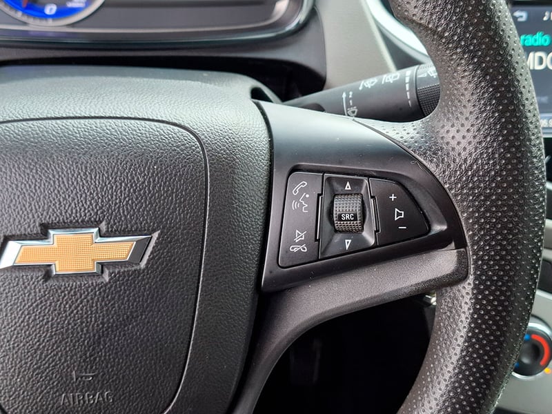 CHEVRLOLET TRACKER LT 1.8 2015 - Imagen 12 de 20