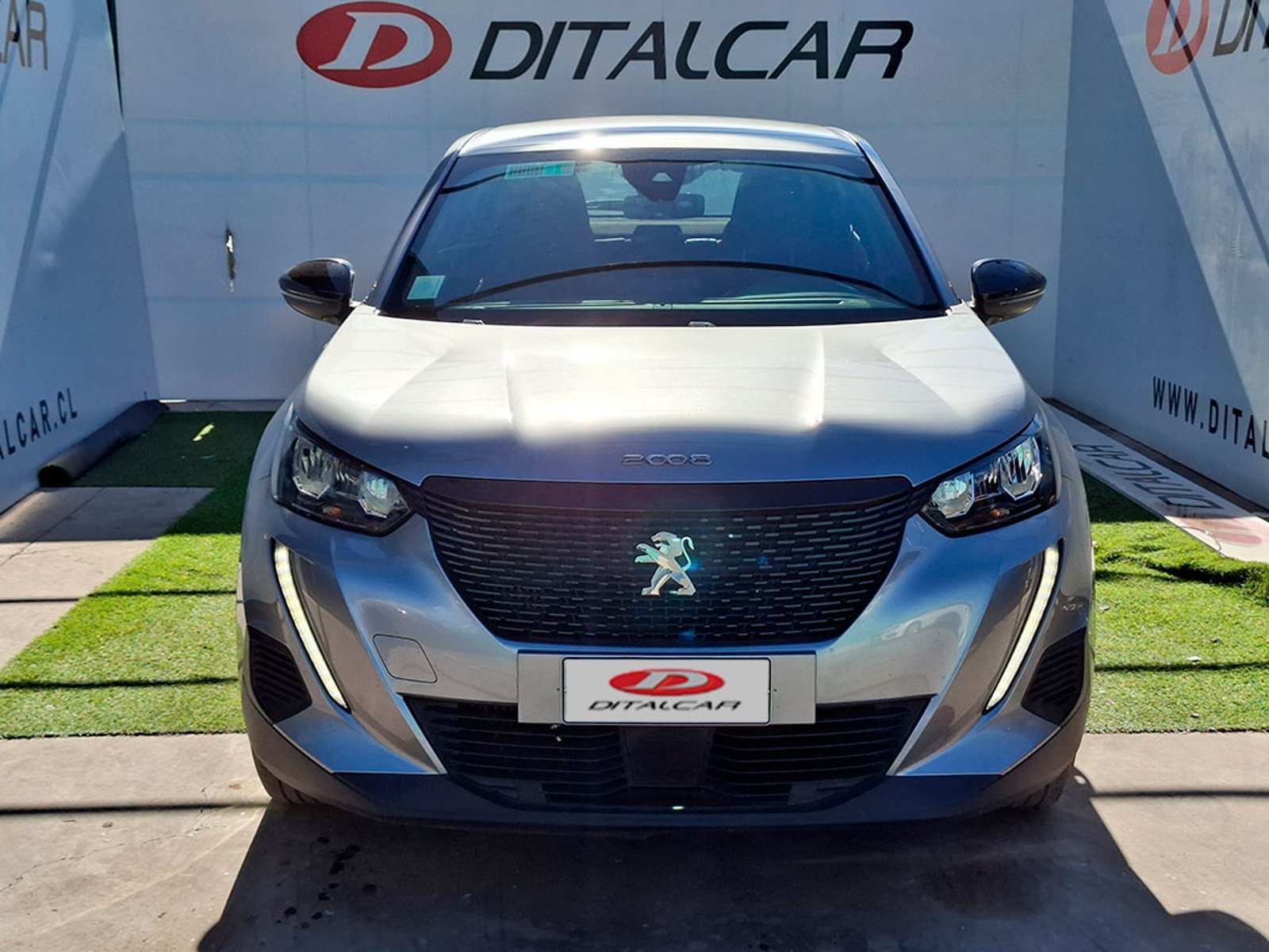 Peugeot 2008 PURETECH 1.2 MT 2019 - Imagen 7 de 20