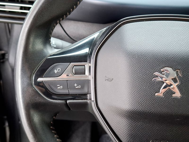 Peugeot RIFTER ALLURE BLUE HDI 4X2 1.5 2023 - Imagen 11 de 20