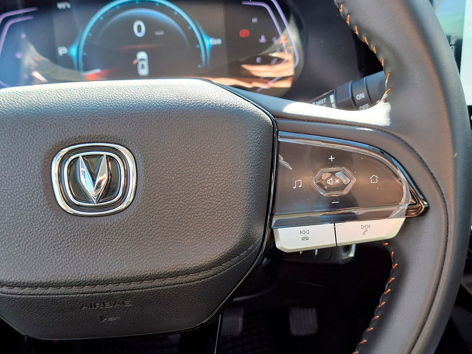 CHANGAN X7 PLUS LUXURY 1.5 AUT 2019 - Imagen 19 de 20