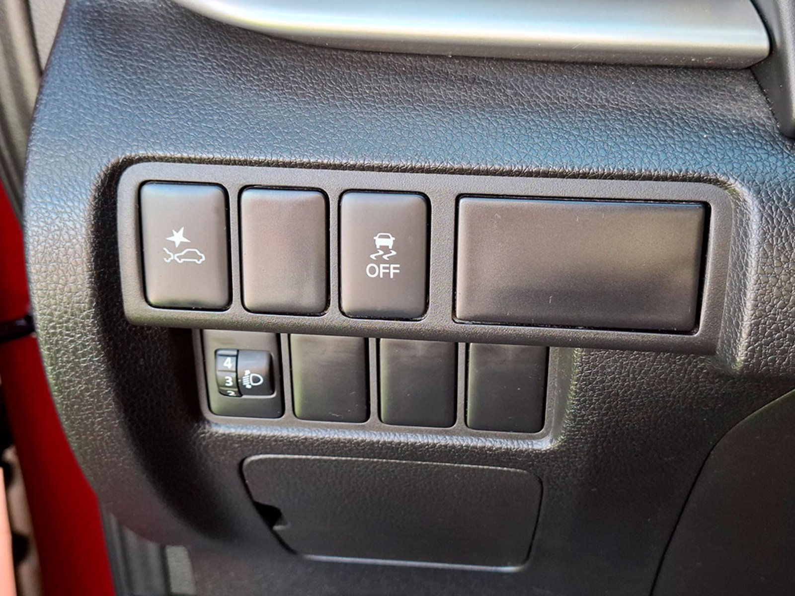 Mitsubishi ECLIPSE CROSS 4X2 AT RT 2025 - Imagen 15 de 20