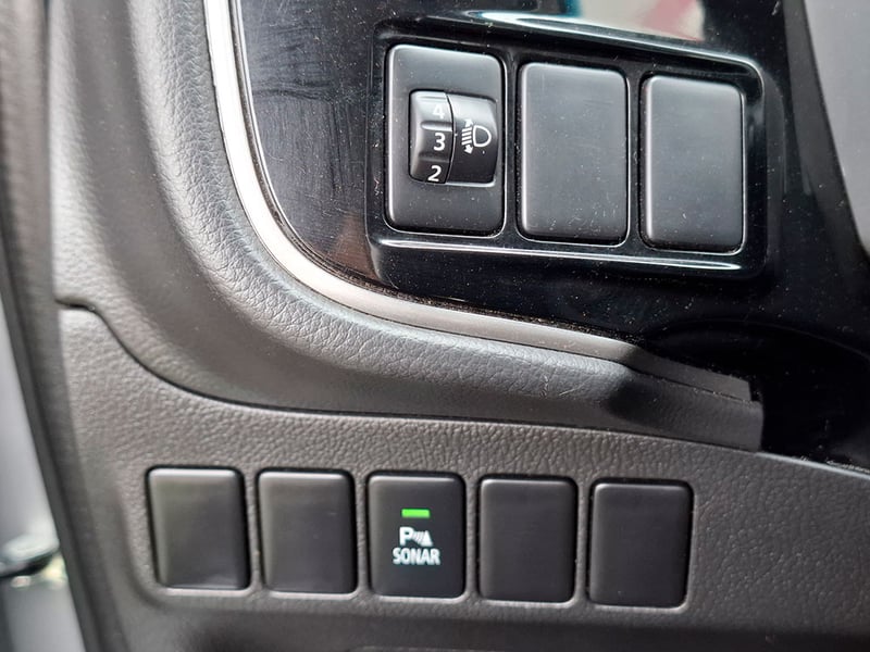 Mitsubishi OUTLANDER 2.0 2018 - Imagen 19 de 20