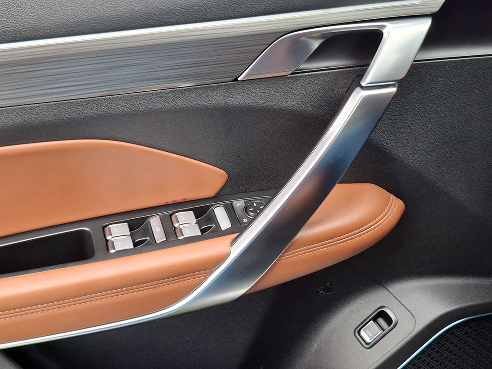 Geely AZKARRA 1.5TD 7DCT GF 4WD Luxury 2024 - Imagen 11 de 20