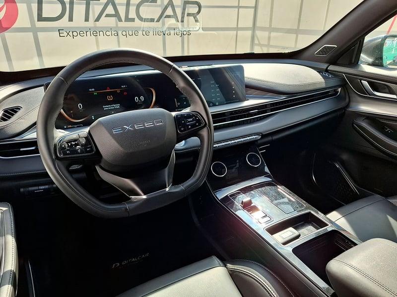 Exeed LX 1.5T CVT ADVANCED 2023 - Imagen 10 de 20