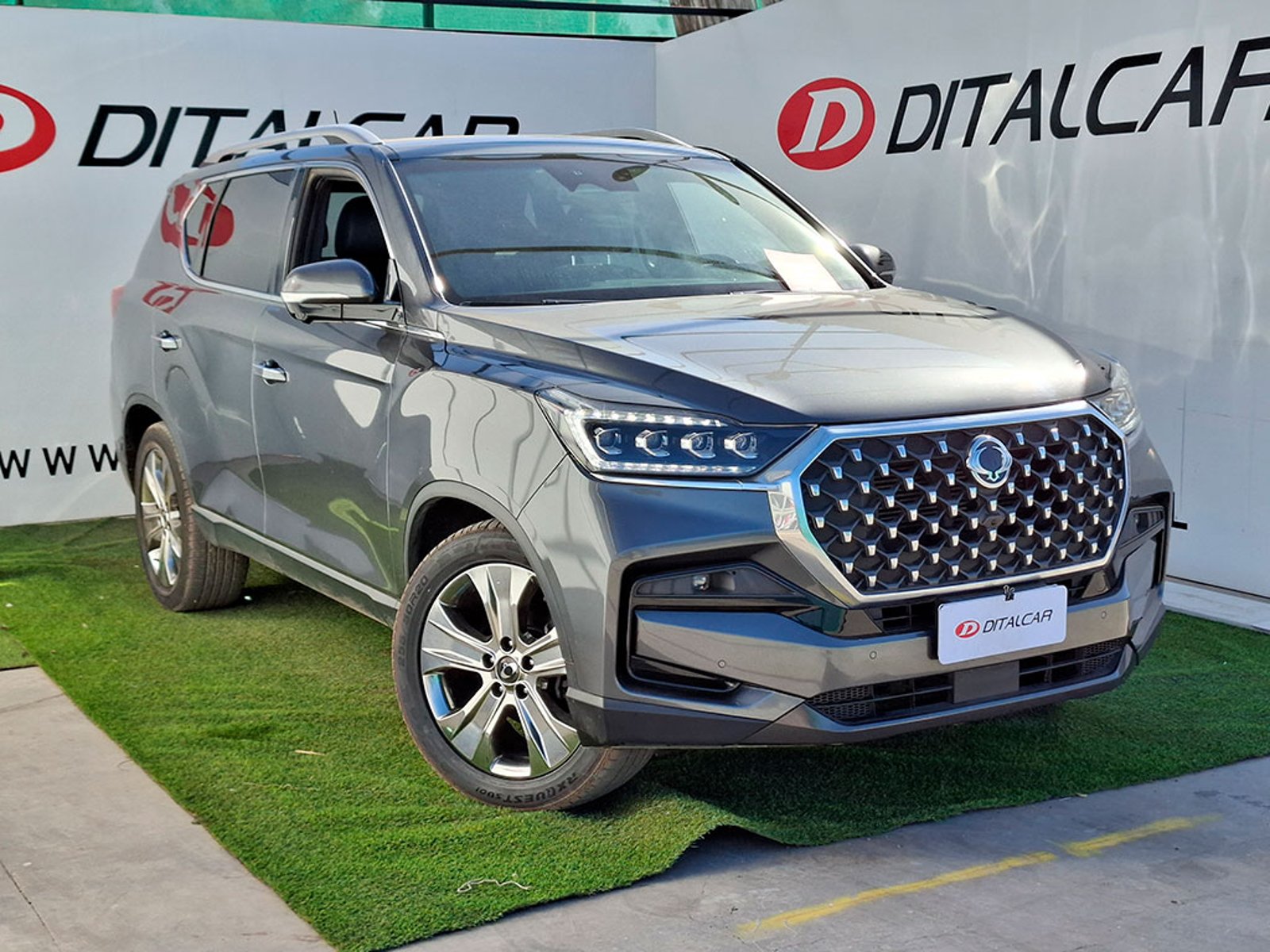 SsangYong NEW REXTON 4X4 AT LIMITED PLUS 2023 - Imagen 4 de 20